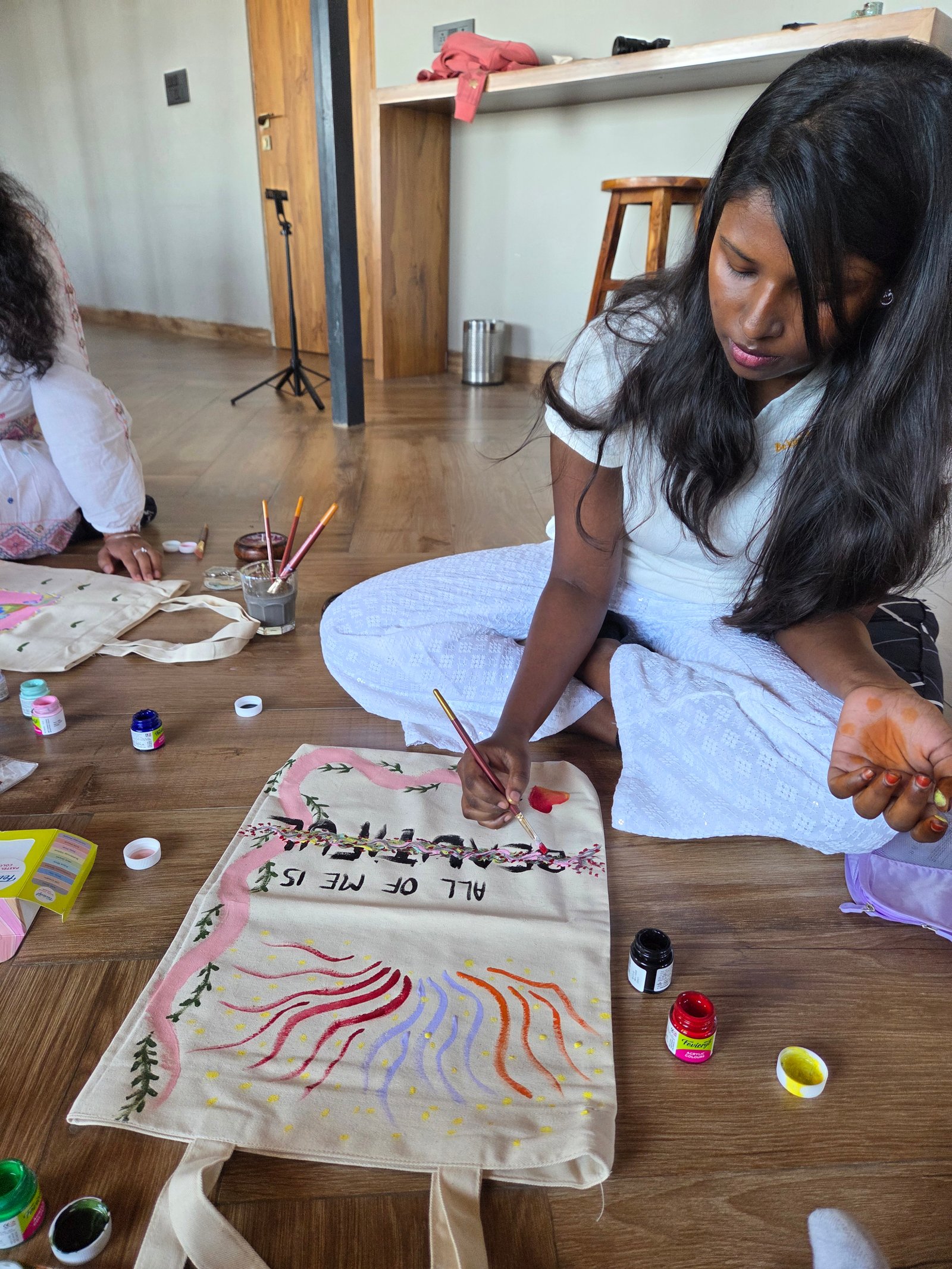 Art therapy during a Sacred Cocoon session
